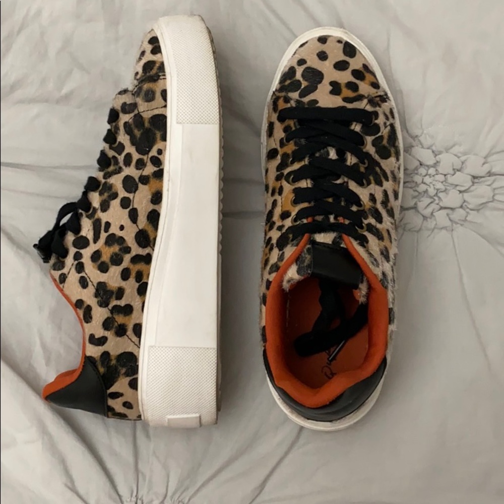 Cheetah platform tennis shoes